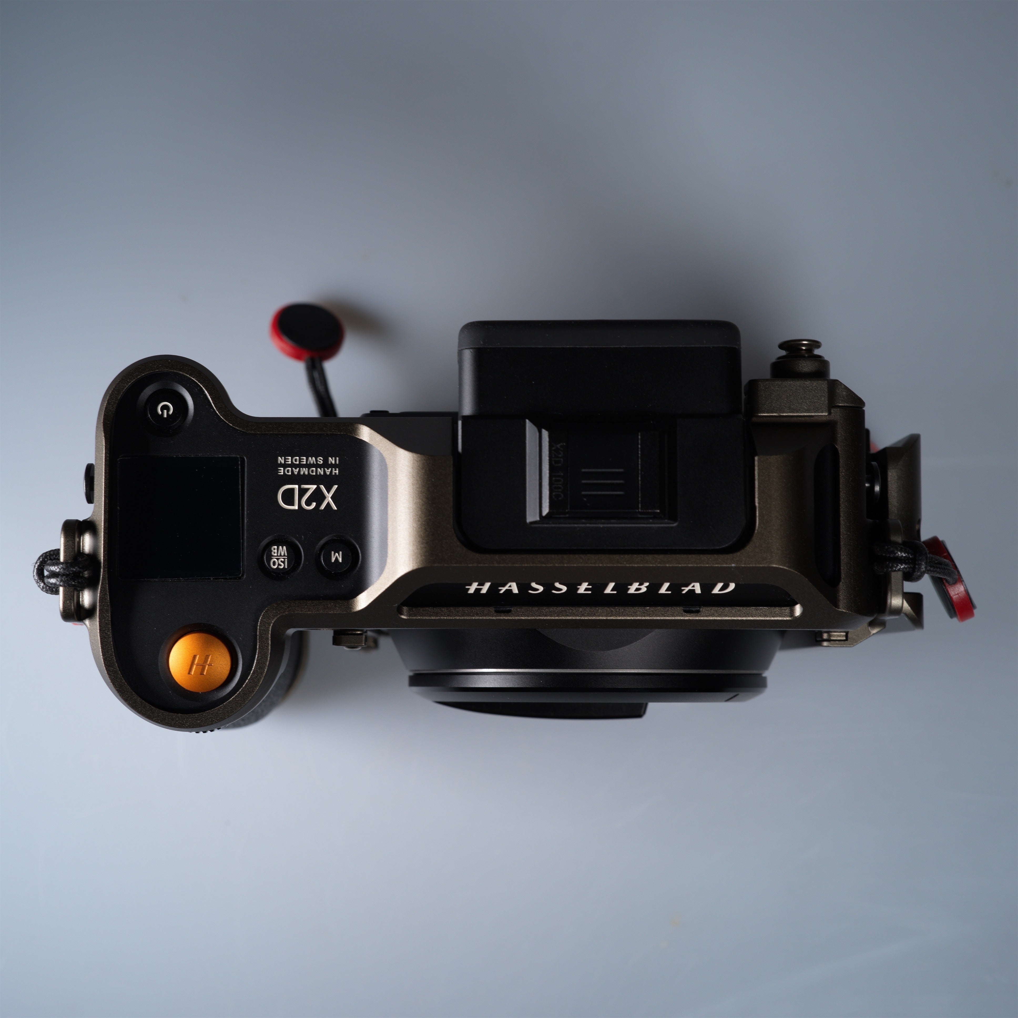 Lanhorse Hasselblad X2D Camera Cage, Integrated Landscape and Portrait Quick-Release Plate. (EEL version)