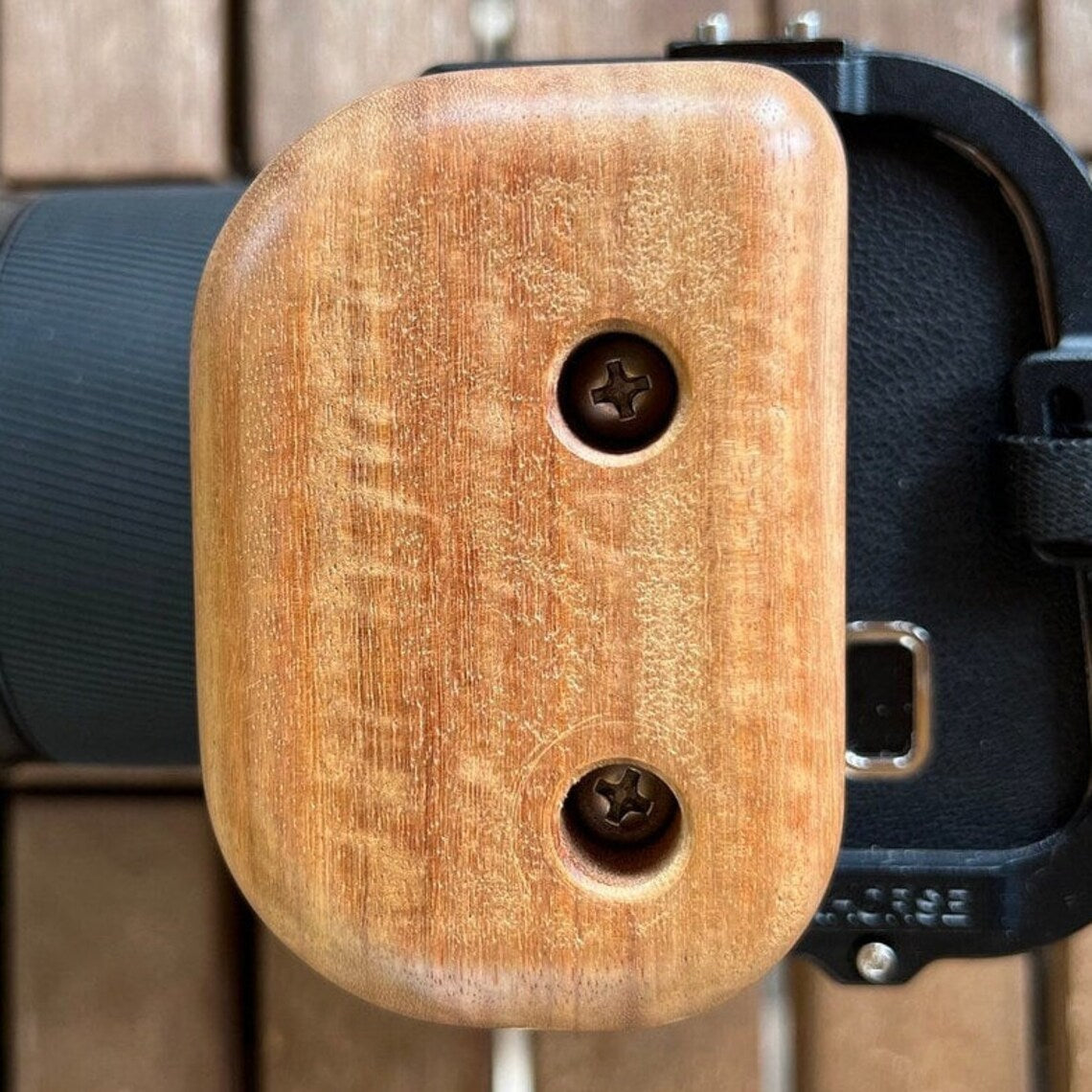 Lanhorse Rosewood Handle for Hasselblad 907X Camera Cage