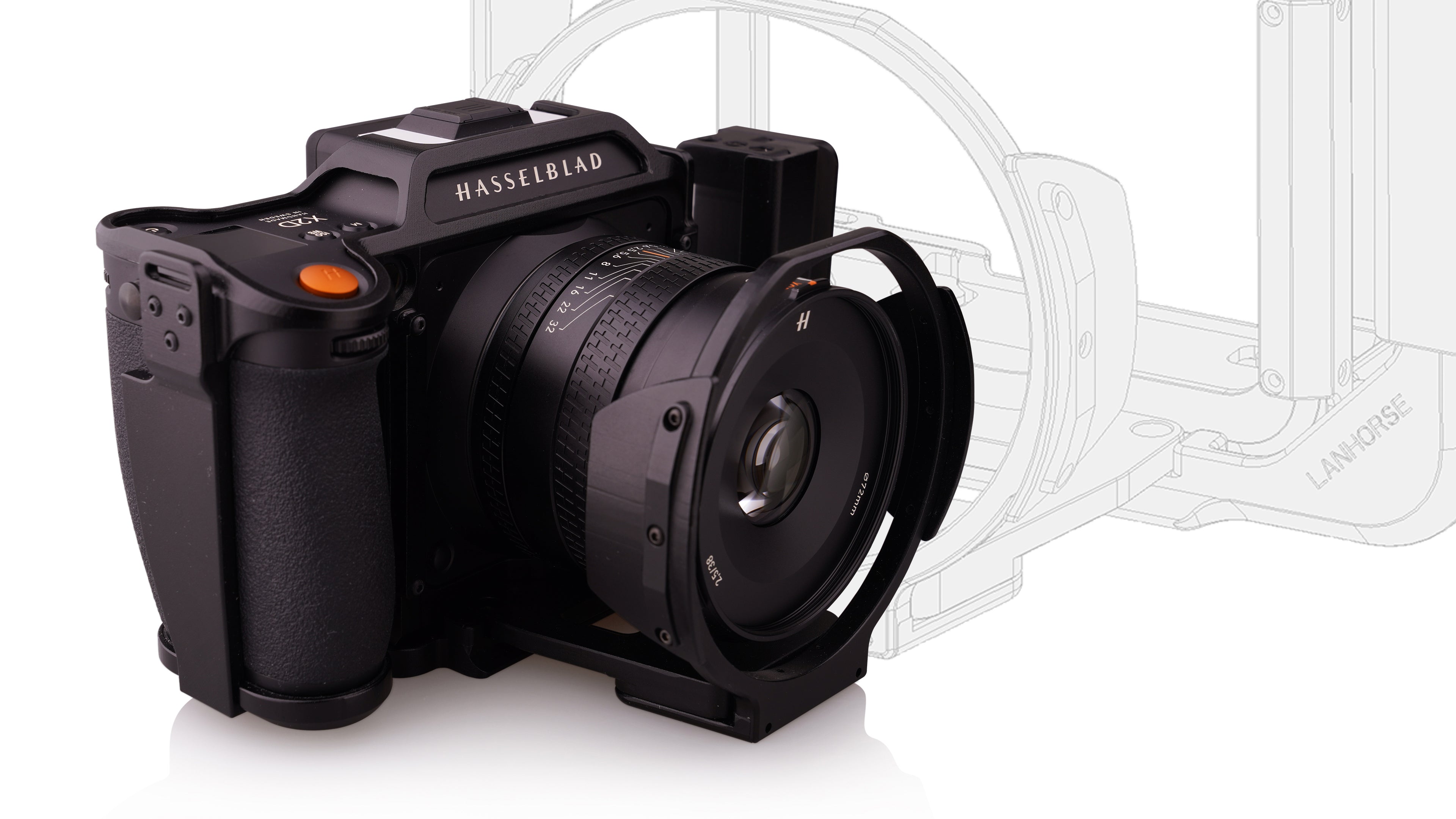 Modular L-Plate Included, Ready for Any Scene