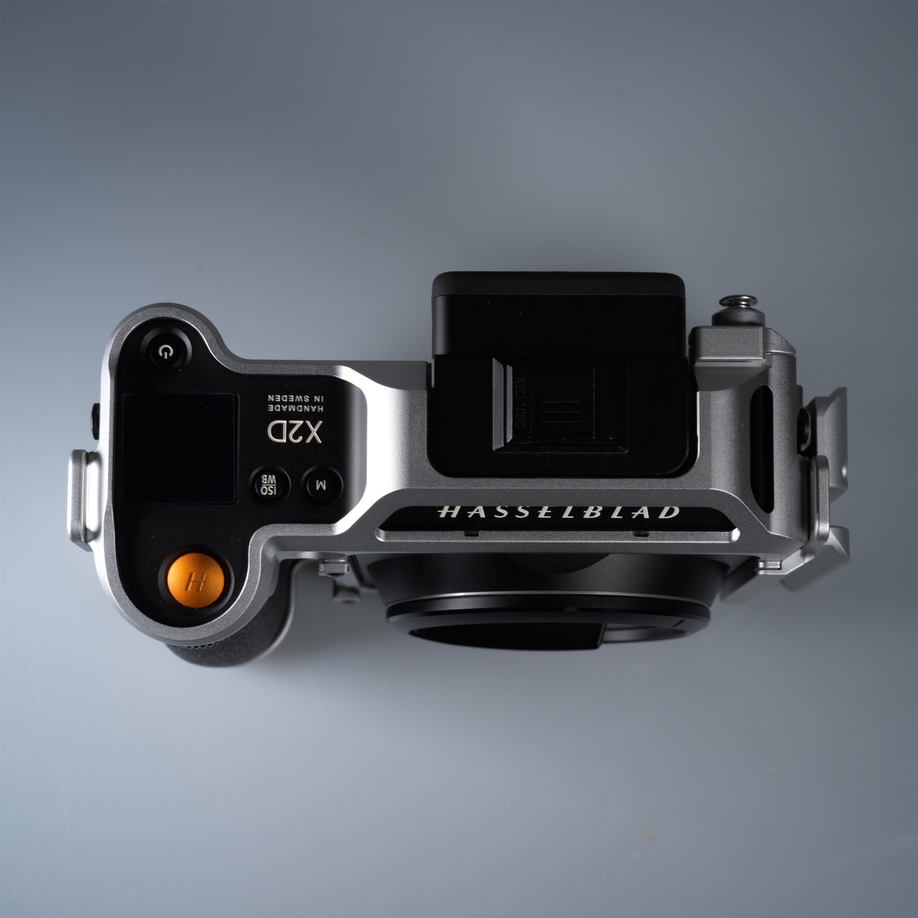 Lanhorse Hasselblad X2D Camera Cage, Integrated Landscape and Portrait Quick-Release Plate. (Silver)